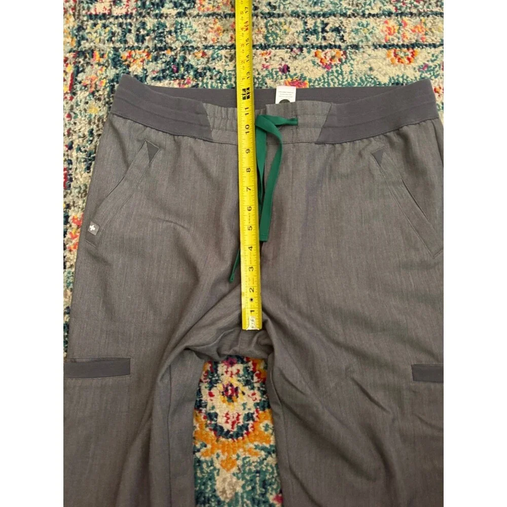 FIGS Men’s Tansen Jogger Scrub Pants Gray Size Medium Drawstring PO1570